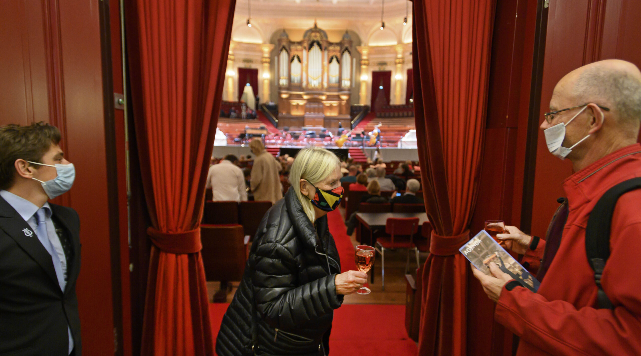 Hoe zit het? Waar is het dragen van een mondkapje per 1 december 2020