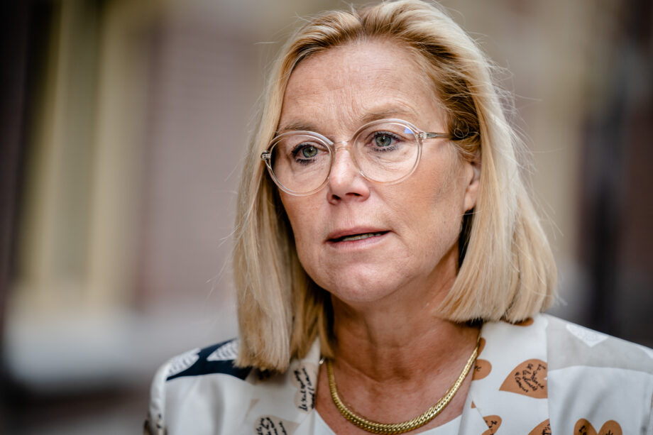 Dit zijn de nieuwe ministers en staatssecretarissen van Rutte 4 - MAX