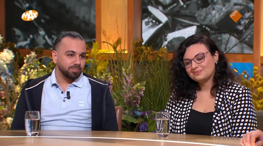 Selin Karar met broer Çagri: “Mijn schoonouders lagen hand in hand, ik weet niet wat ze mee hebben gemaakt”