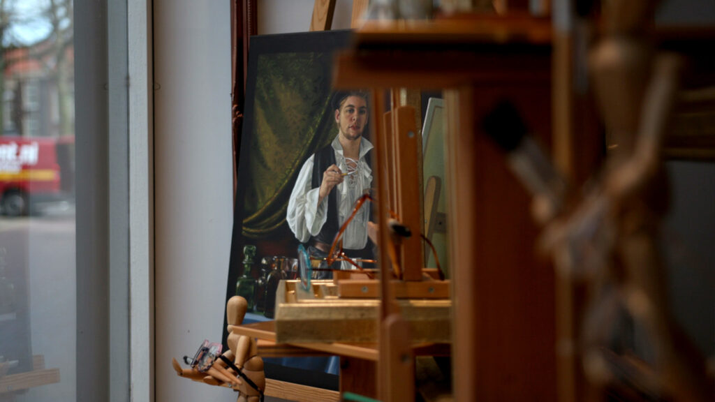 Hier in Delft loopt u langs de werken van De Nieuwe Vermeer