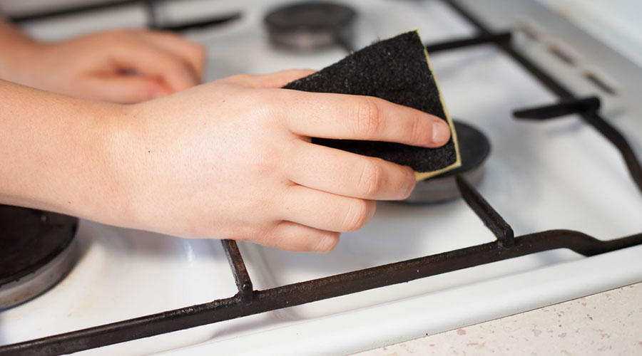 gaspitten schoonmaken