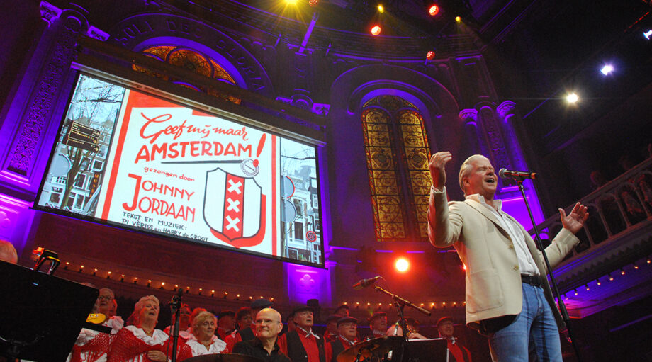 Amsterdamse meezingers van Johnny Jordaan in nieuwe MAX Muziekspecial