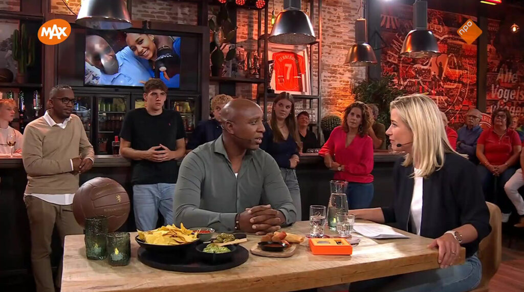 Romano Denneboom waarschuwt voetballers voor de fouten die hij heeft gemaakt: “Paar miljoen kwijtgeraakt”