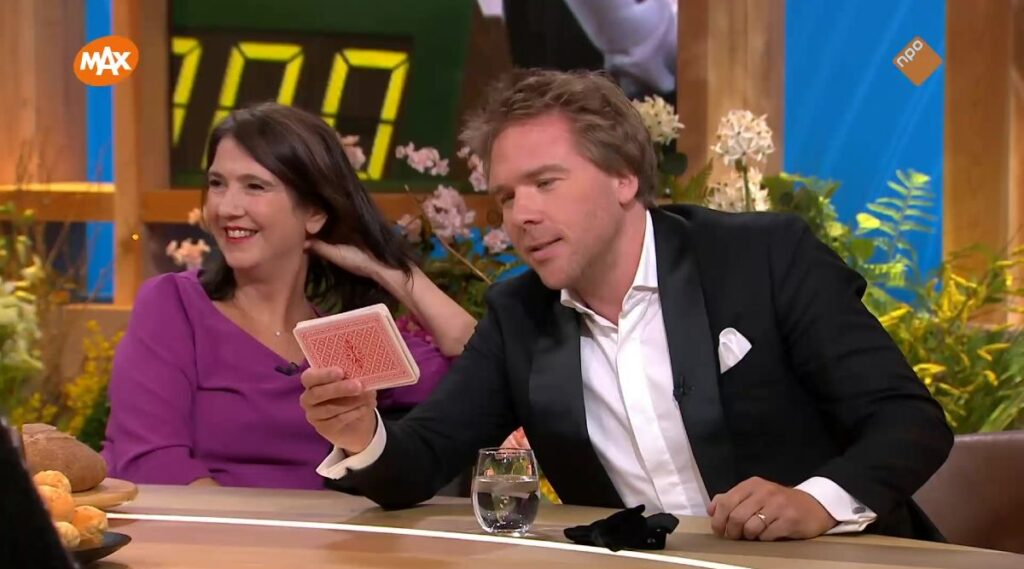 Sjoerd van Ramshorst over nieuw seizoen van Met het Mes op Tafel: “Ja, ik ga ook weer zingen”