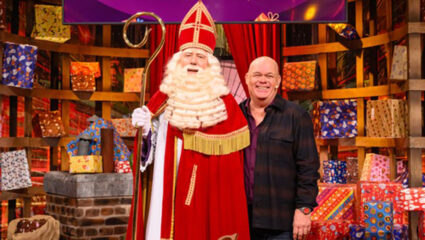 Sinterklaas en Paul de Leeuw in Sint & De Leeuw