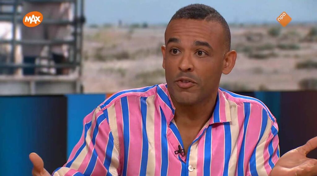 Ikenna Azuike op zoek naar zijn culturele gespletenheid