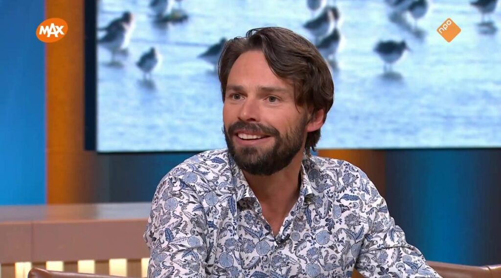 Arjan Dwarshuis dolenthousiast over grote vogeltrek: “Een vogel met het gewicht van een suikerklontje overwintert in Zuid-Congo”