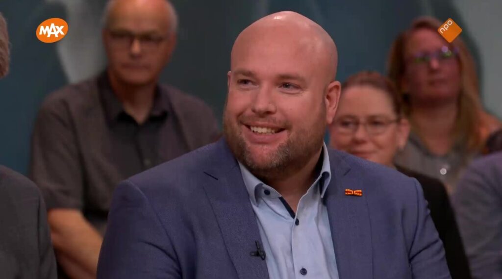 Nationale Heldendag 2024: Ronnie redt man en vrouw uit brandend huis