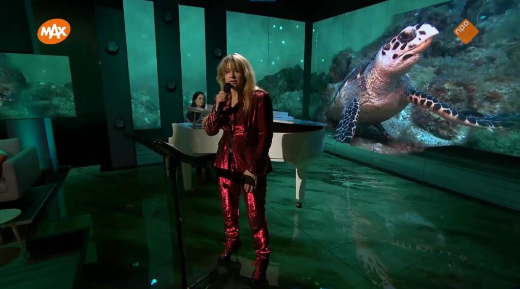 Carnaval der Dieren: Ellen ten Damme combineert klassieke muziek met hedendaags dierenleed