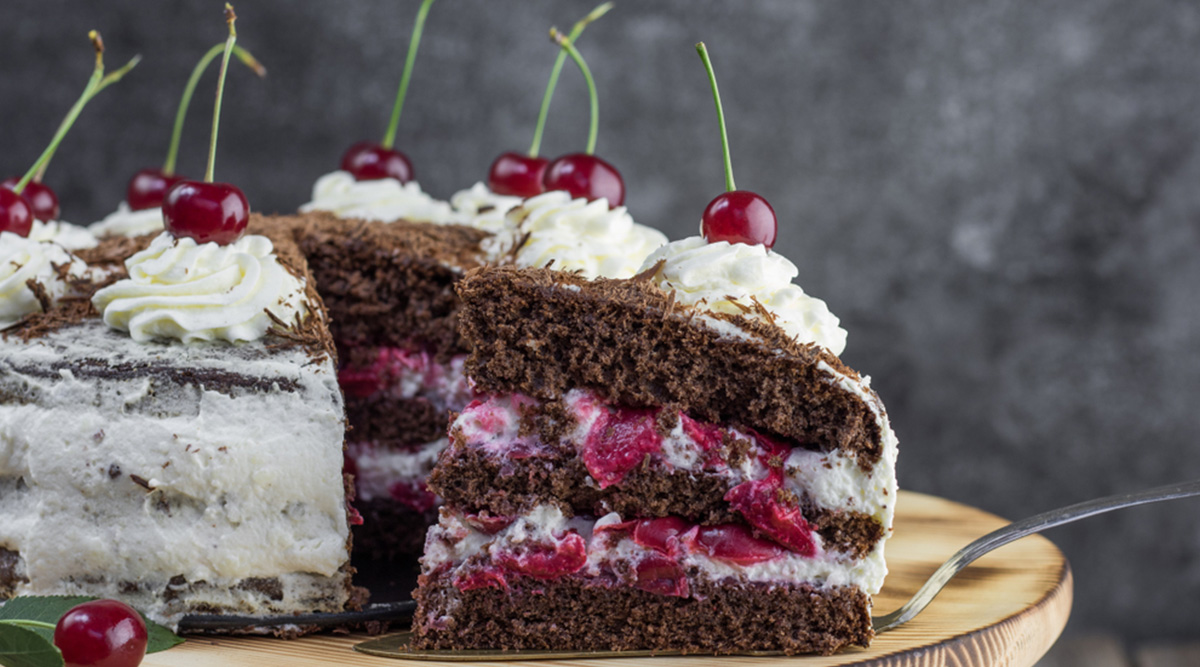 Puzzel: maak de Schwarzwalder Kirsch compleet.