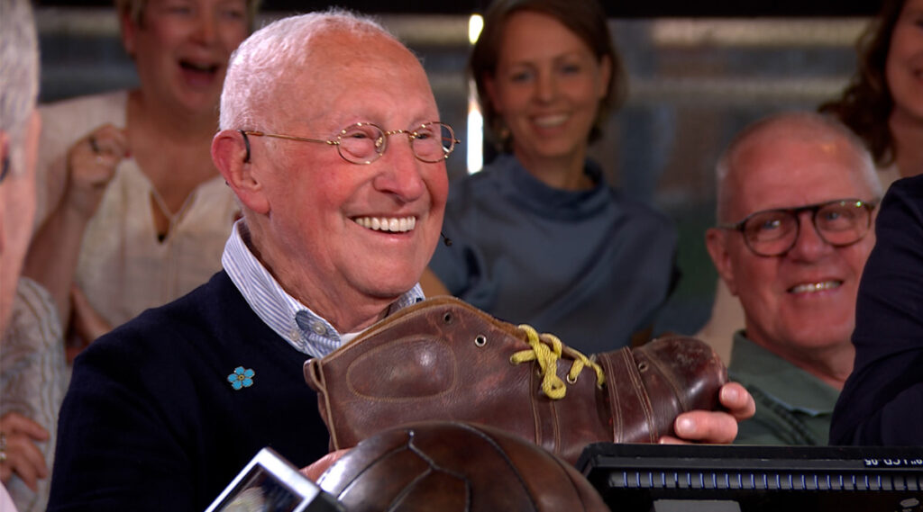 Even geen dementie dankzij oude voetbalherinneringen: ‘Mijn geheugen van vroeger is hartstikke helder’