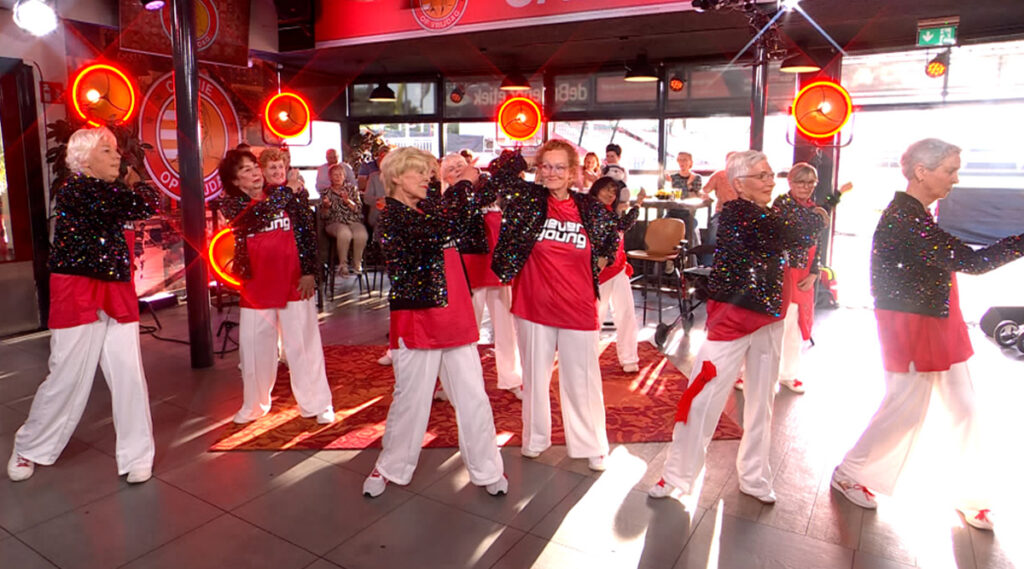 Hiphop-oma’s spreken wens uit naar Gerard Joling: ‘Samen een keer in Ahoy’