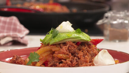 Kook mee met MAX: Mexicaanse rijst met rundergehakt en geroosterde paprika