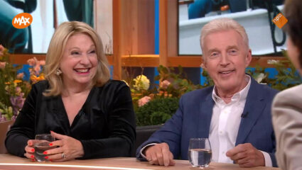 Janny van der Heijden en André van Duin varen voor het 7e seizoen over de mooiste waterwegen van Nederland.