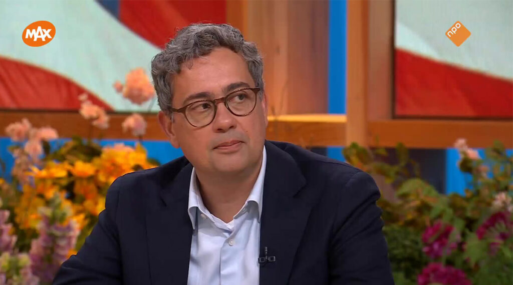 Kenneth Manusama over het laatste Amerika nieuws: “Hij is niet direct door de overheid ontslagen maar echt door de politieke druk”