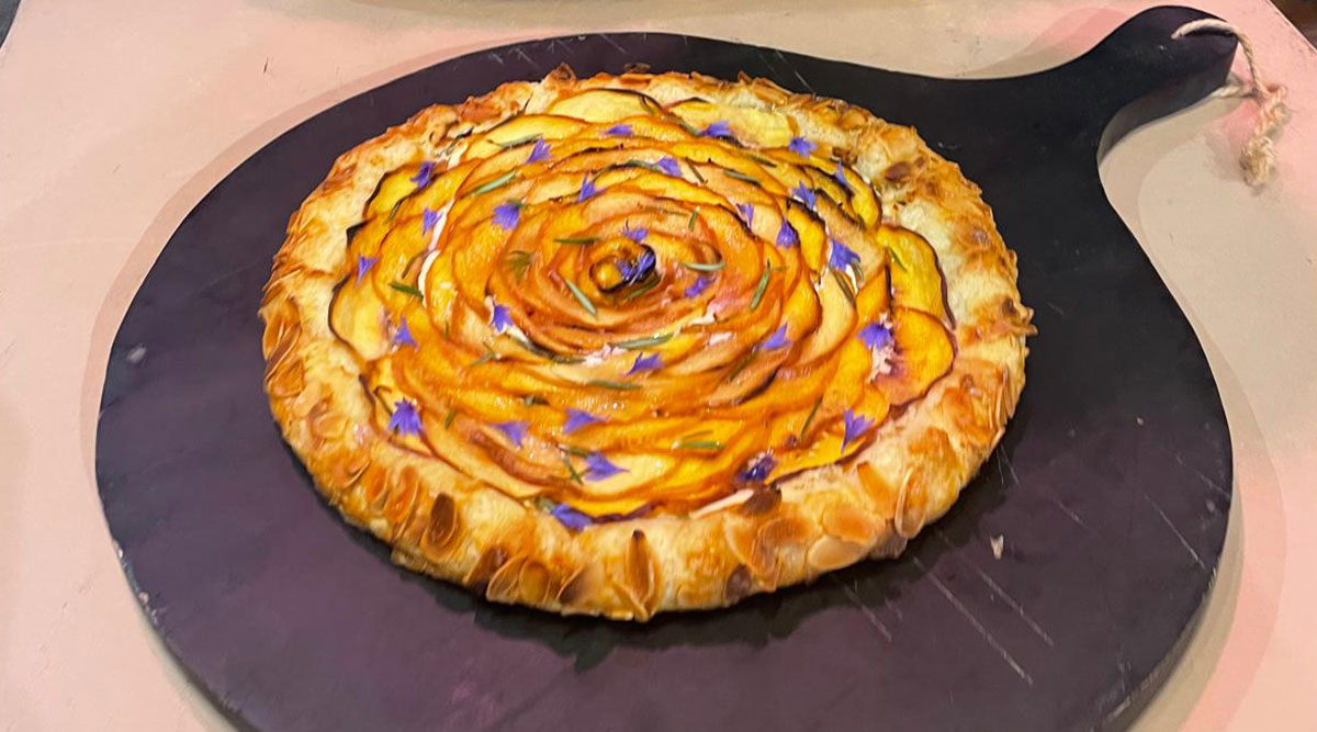 Perzik-geitenkaasgalette van Christiaan de Vries.