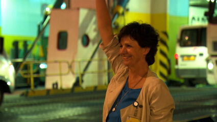 Martine van Os in We zijn er Bijna!.