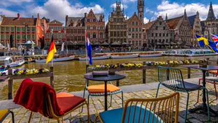 Puzzel: maak de gracht in Gent compleet.