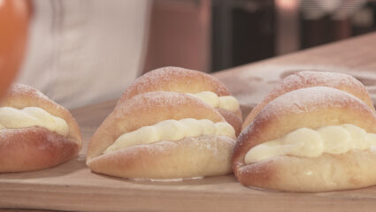 Bak mee met MAX: roombroodjes