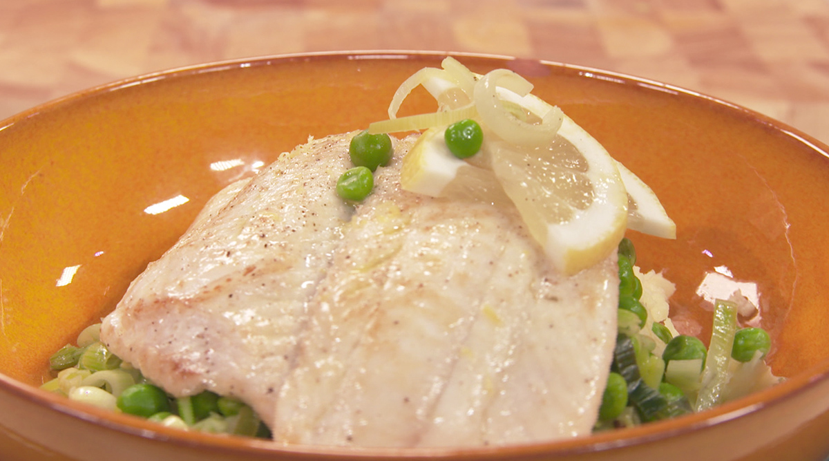 Kook mee met MAX: scholfilet met pastinaakpuree, prei en doperwten
