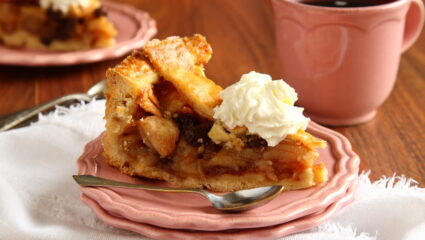 Een krokant stukje appeltaart.