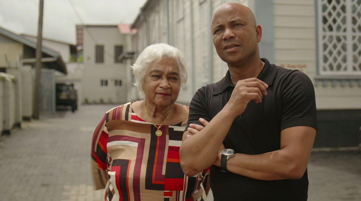 Cynthia McLeod en Humberto Tan in Sporen van Slavernij