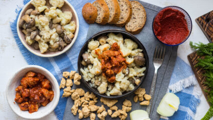 Vleesvervangers op tafel.