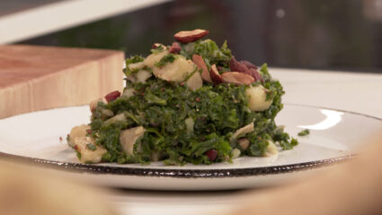 Kook mee met MAX: aardappelstoof met boerenkool, pastinaak en mosterdroom.