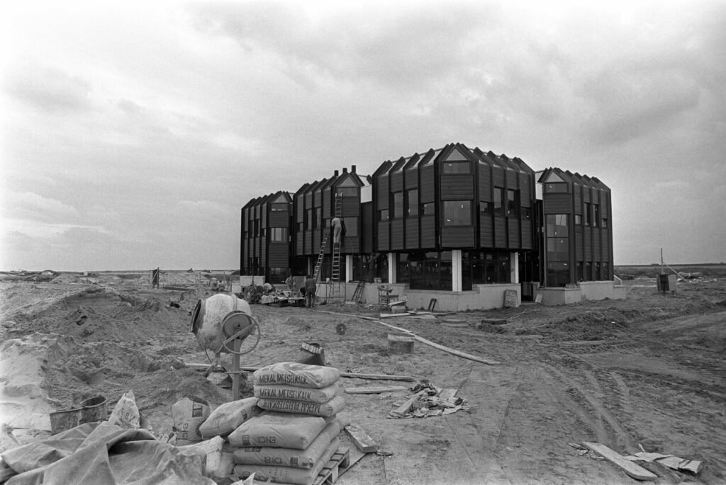 Café-restaurant De Roef in een pril Almere