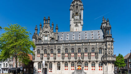 puzzel: stadhuis van Middelburg