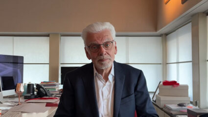 Jan Slagter met de nieuwjaarswens van MAX