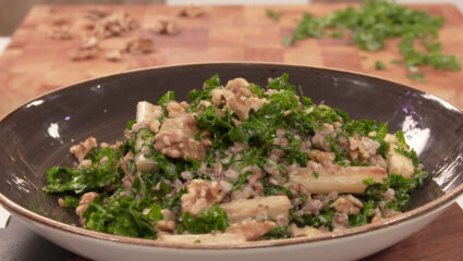 Kook mee met MAX: frisse spelt met geroosterde schorseneren en boerenkool