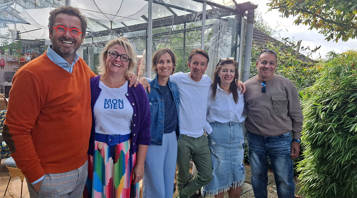 De stellen uit aflevering 2 van Bed & Breakfast.