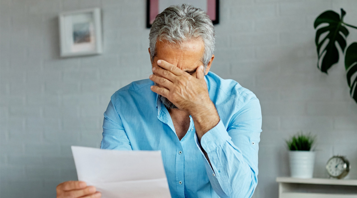 Meneer heeft geldzorgen.