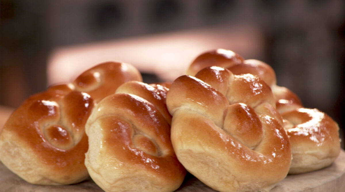 Bak mee met MAX: luxe vlechtbroodjes