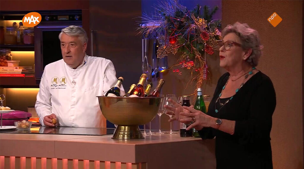 Oud-deelnemer van B&B Vol Liefde Lieske legt als vinoloog uit wat u het beste bij oliebollen kunt drinken