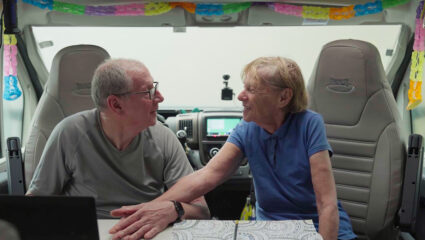 Hans en Wil in de documentaire Ons campertje