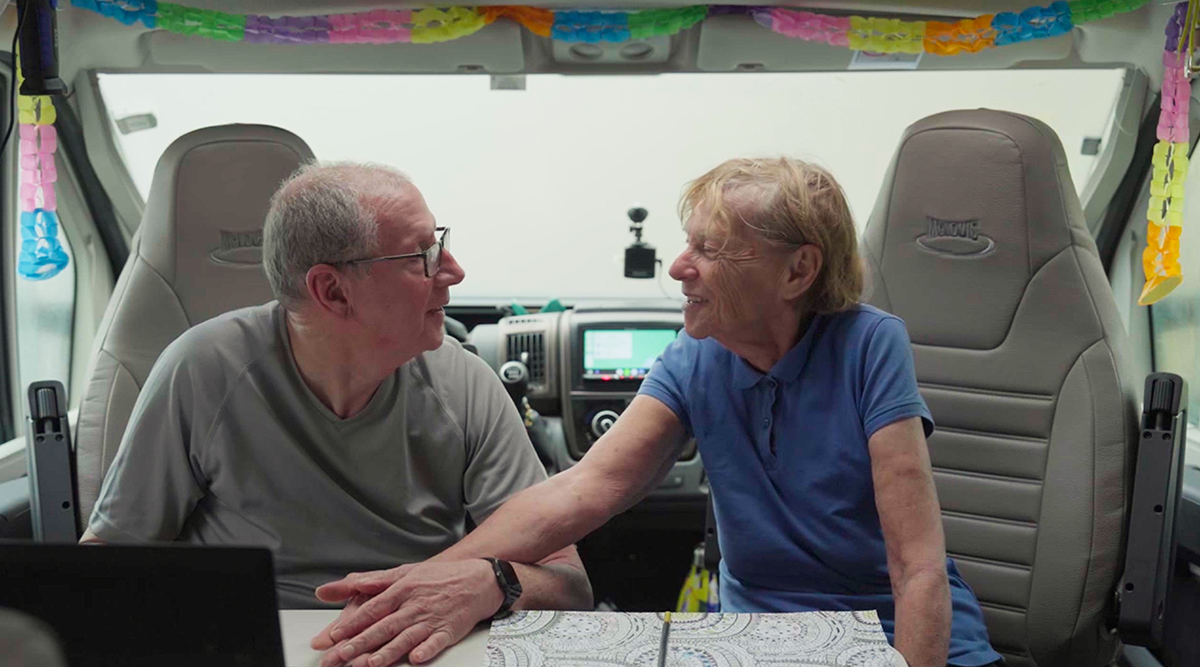 Hans en Wil in de documentaire Ons campertje