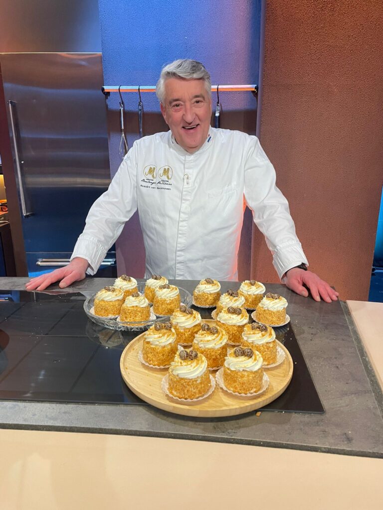 Nougatine taartjes van Robèrt van Beckhoven 