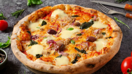 MAX Vandaag puzzel: maak de pizza tonijn compleet