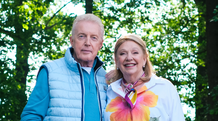 André van Duin en Janny van der Heijden presenteren Beestenboel