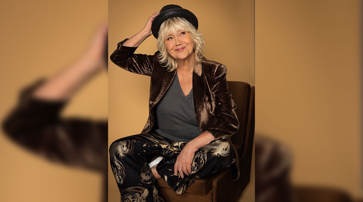 De poster van de voorstelling Fidelity van Mathilde Santing.