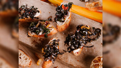 Bruschette met cannellinibonen en cavolo nero