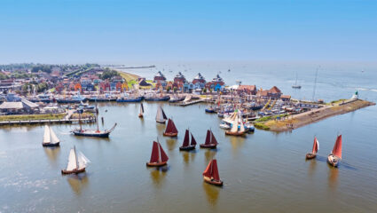 Puzzel: maak de haven van Stavoren compleet.