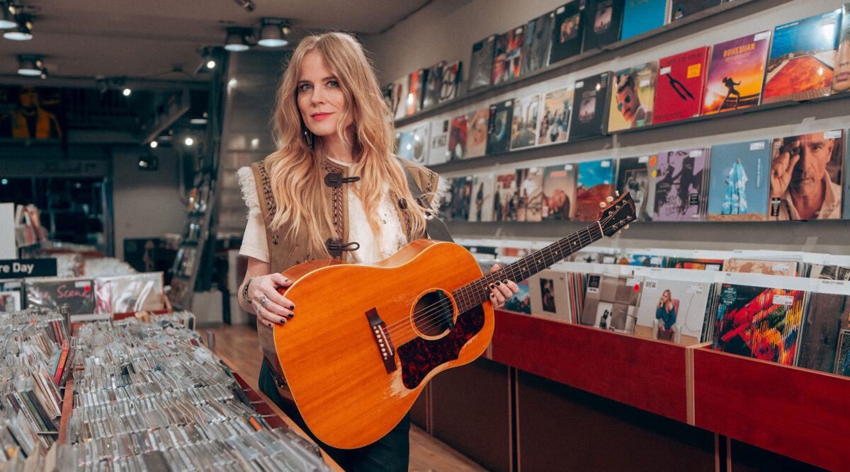 7-inch single Get It Right / Evergreen van Ilse DeLange