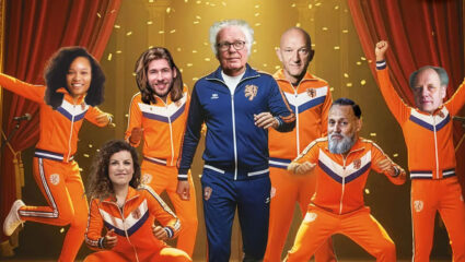 De poster van de theatervoorstelling Hard Gras naar het WK Voetbal.