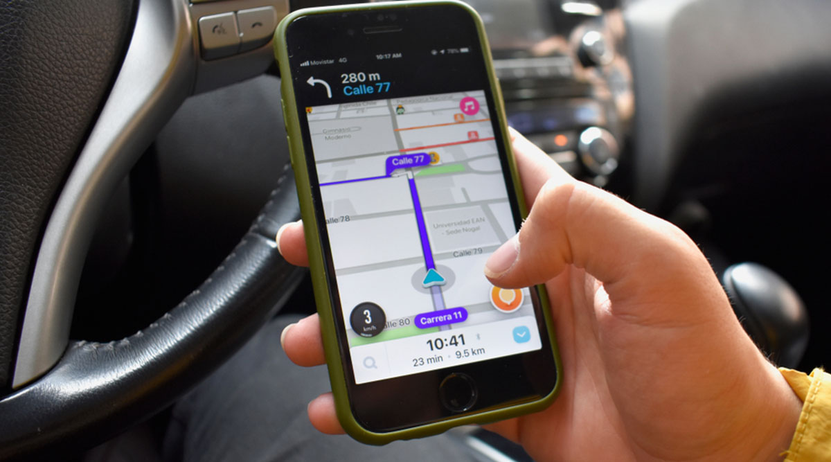 Een tankstation zoeken op een mobiel met de app Waze