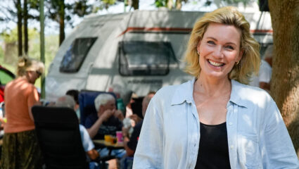 Marlijn Weerdenburg gaat met We zijn er Bijna! naar Griekenland