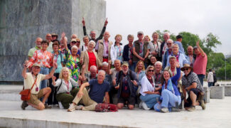 De groep kampeerders van We zijn er Bijna! 2026.