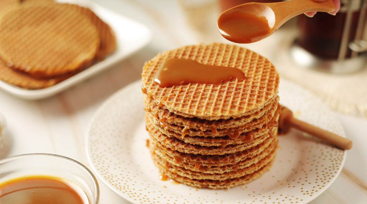 Puzzel: maak de stapel stroopwafels compleet.